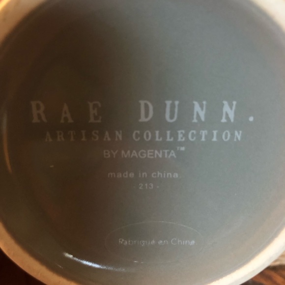 Rae Dunn Magenta Ceramic SOAP Dispenser Pump Bottle Jar - Picture 5 of 6